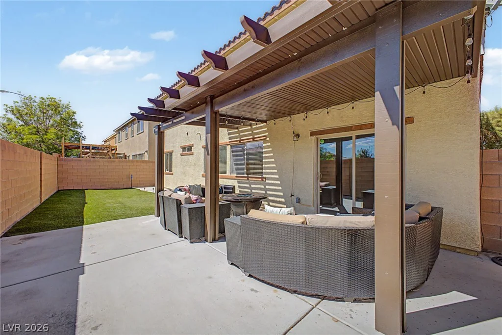 1509 Eagles Pass, Las Vegas, NV 89084
