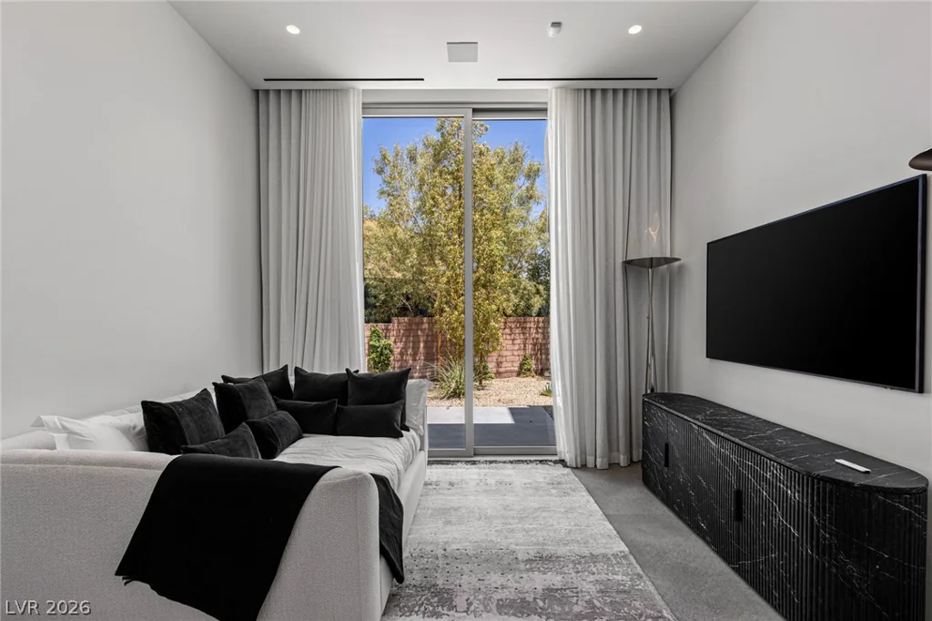14 Magic Stone, Las Vegas, NV 89135
