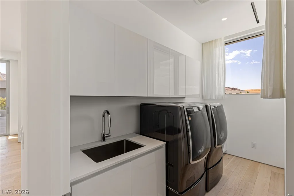 14 Magic Stone, Las Vegas, NV 89135