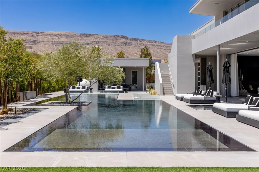 14 Magic Stone, Las Vegas, NV 89135