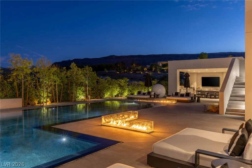 14 Magic Stone, Las Vegas, NV 89135