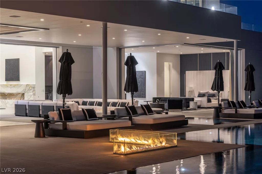 14 Magic Stone, Las Vegas, NV 89135