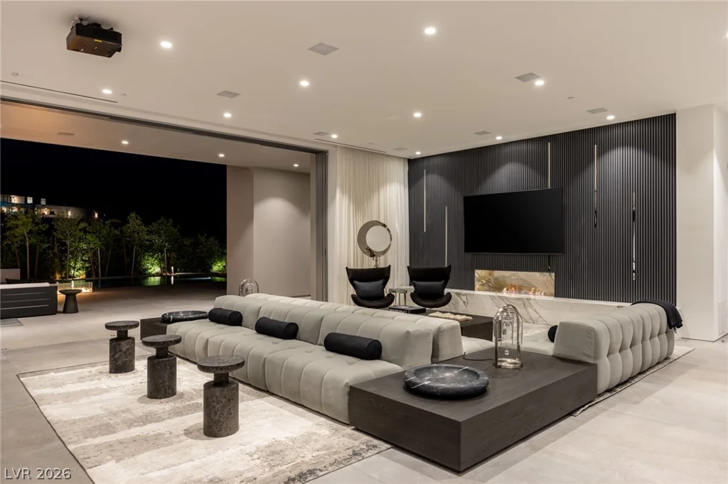 14 Magic Stone, Las Vegas, NV 89135