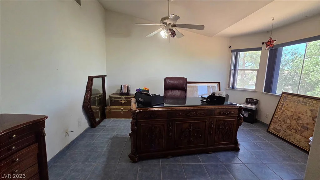 884 Robindale, Las Vegas, NV 89123