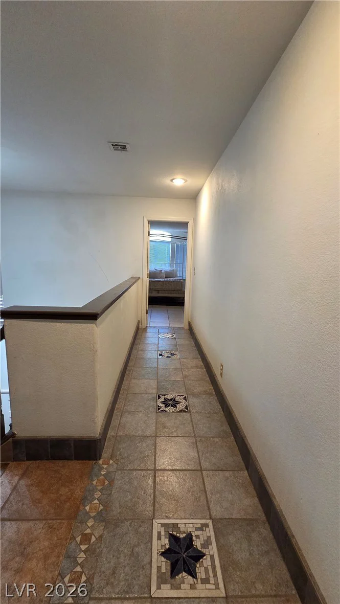 884 Robindale, Las Vegas, NV 89123