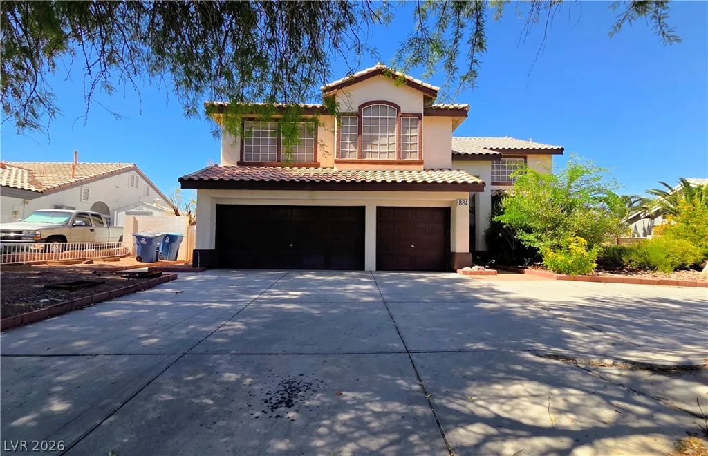 884 Robindale, Las Vegas, NV 89123