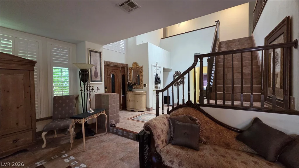 884 Robindale, Las Vegas, NV 89123