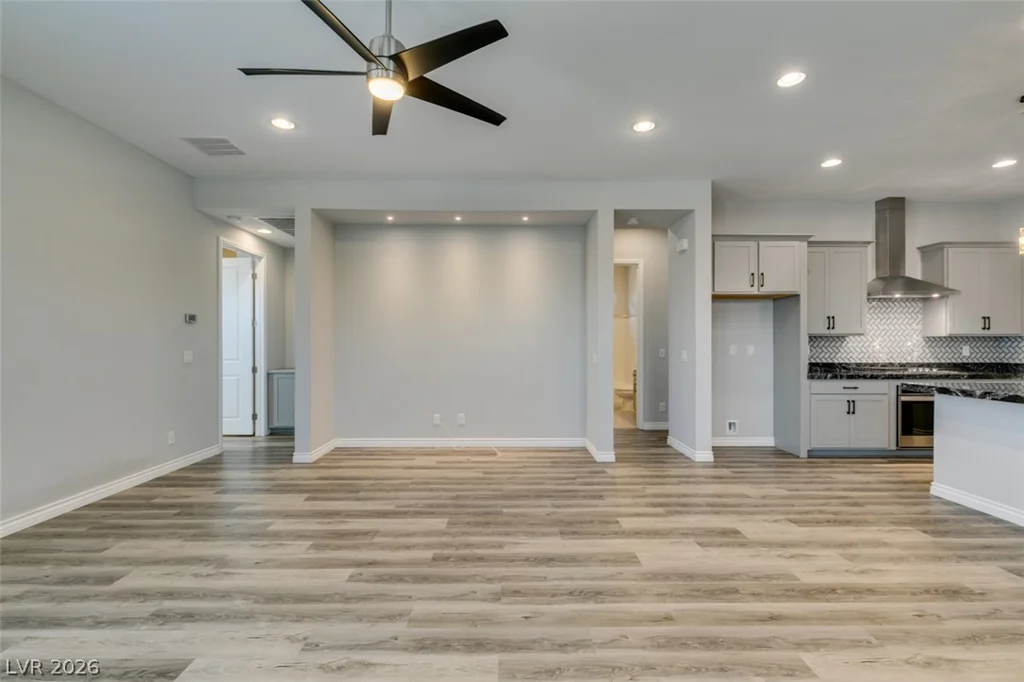 1715 Pondering, North Las Vegas, NV 89031
