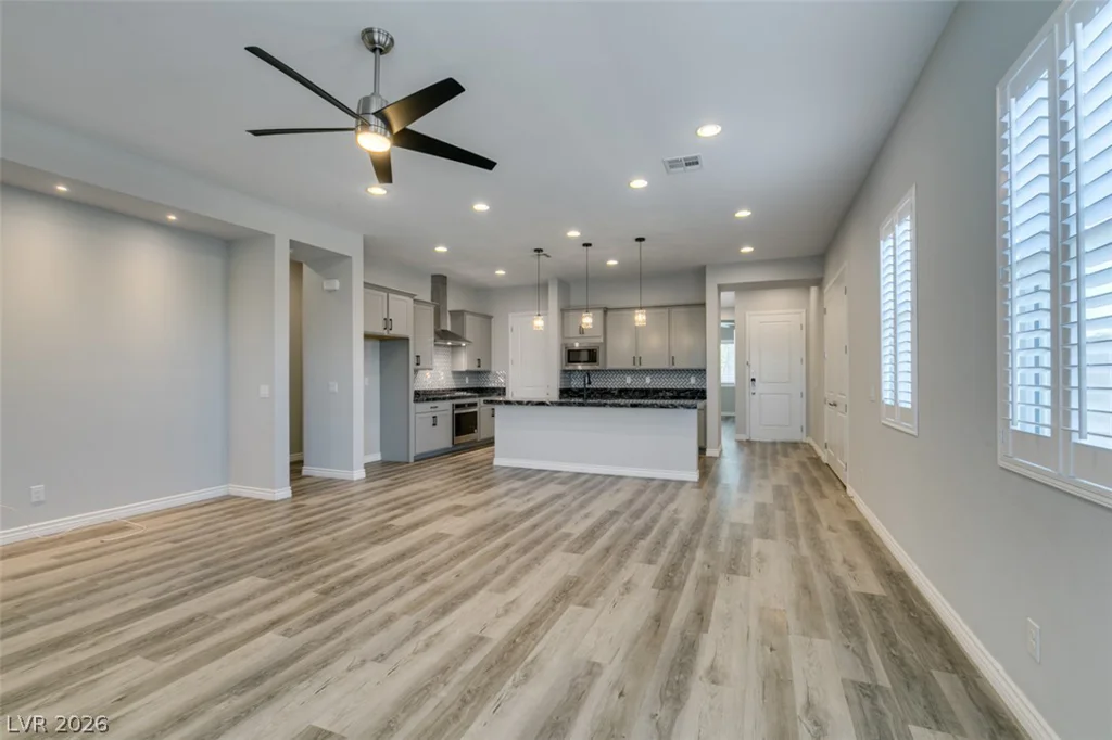 1715 Pondering, North Las Vegas, NV 89031