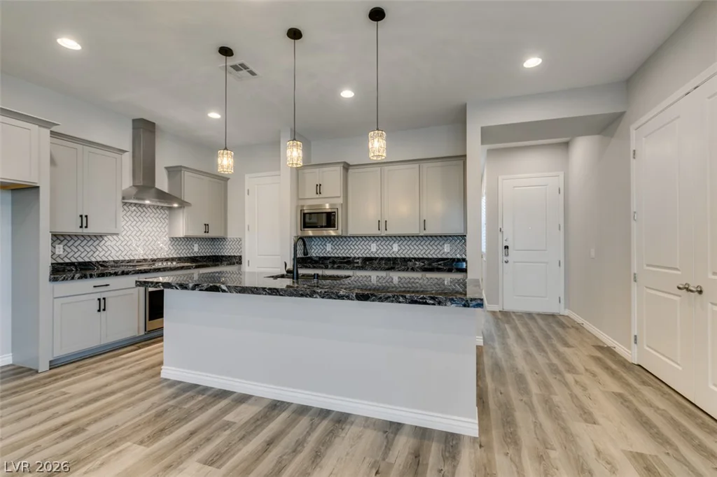 1715 Pondering, North Las Vegas, NV 89031