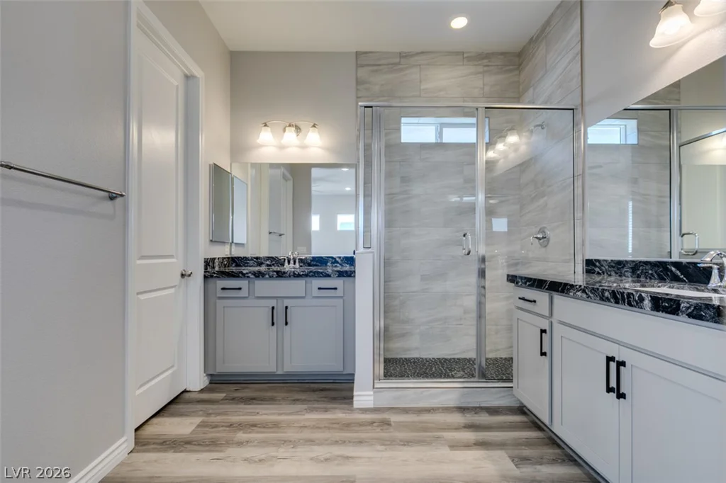 1715 Pondering, North Las Vegas, NV 89031