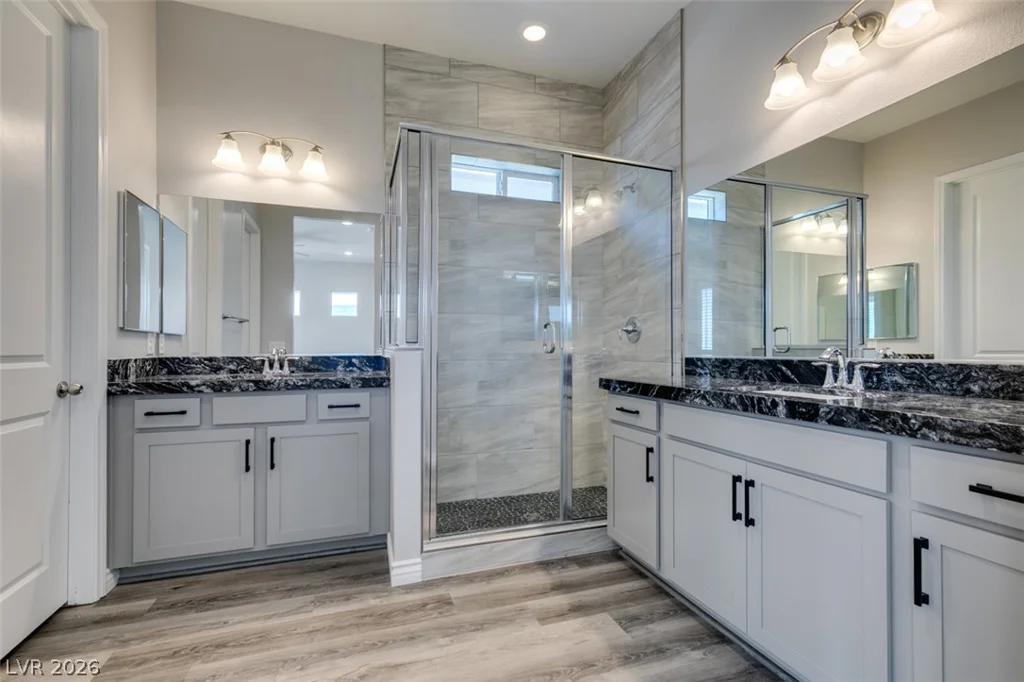 1715 Pondering, North Las Vegas, NV 89031