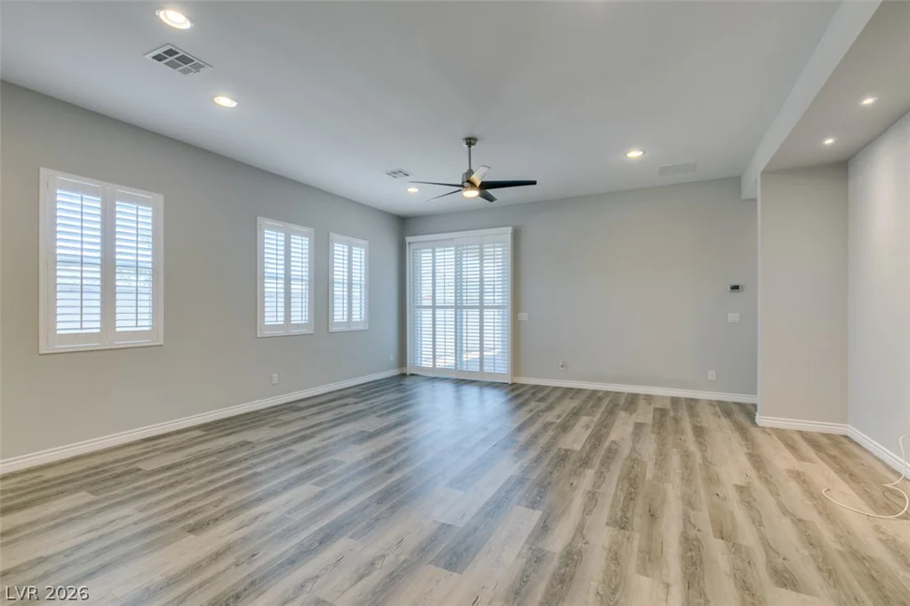 1715 Pondering, North Las Vegas, NV 89031