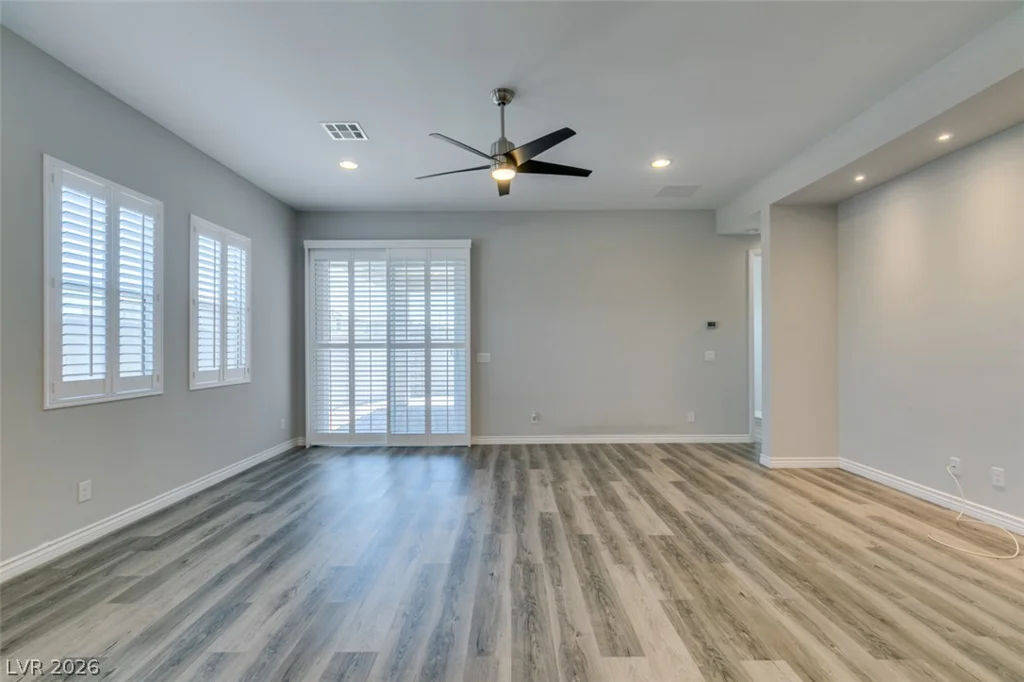 1715 Pondering, North Las Vegas, NV 89031