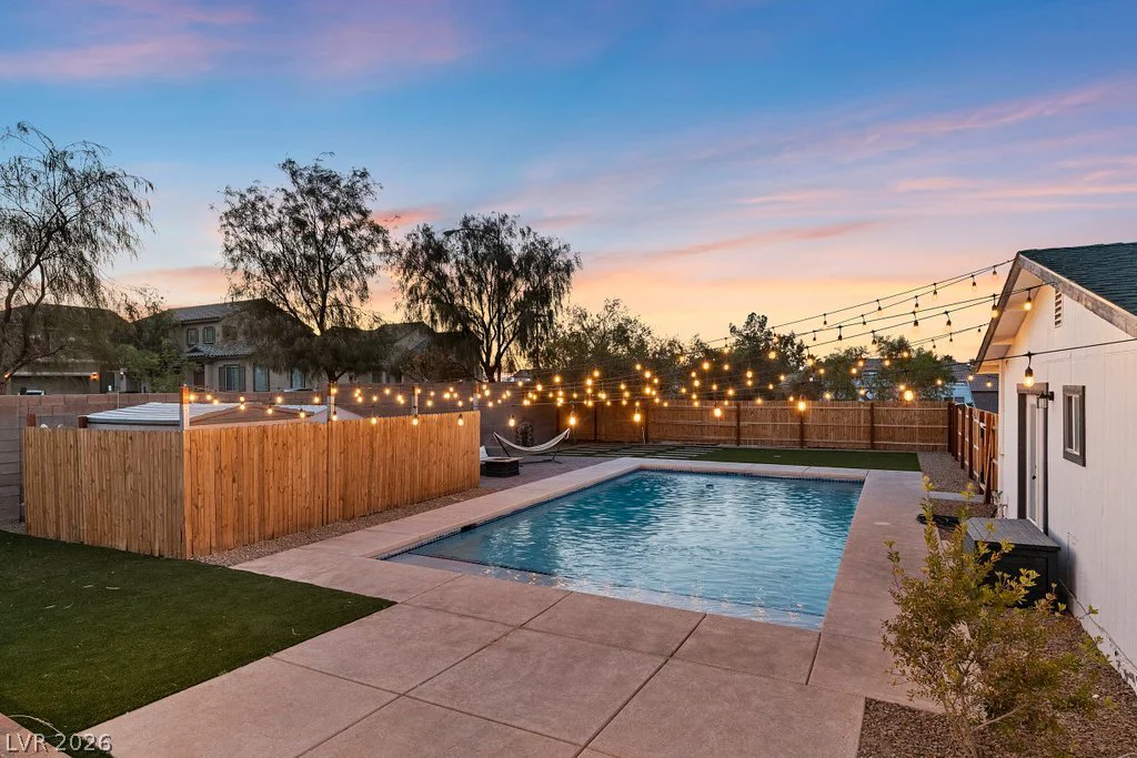 1494 Camero, Las Vegas, NV 89123
