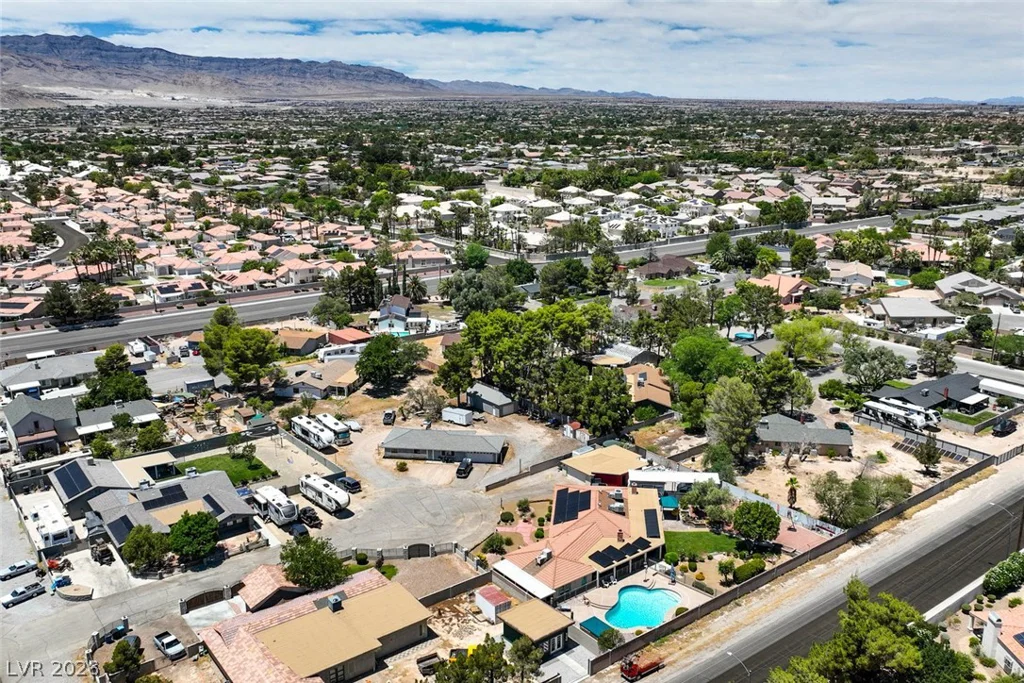 7520 Florine, Las Vegas, NV 89129