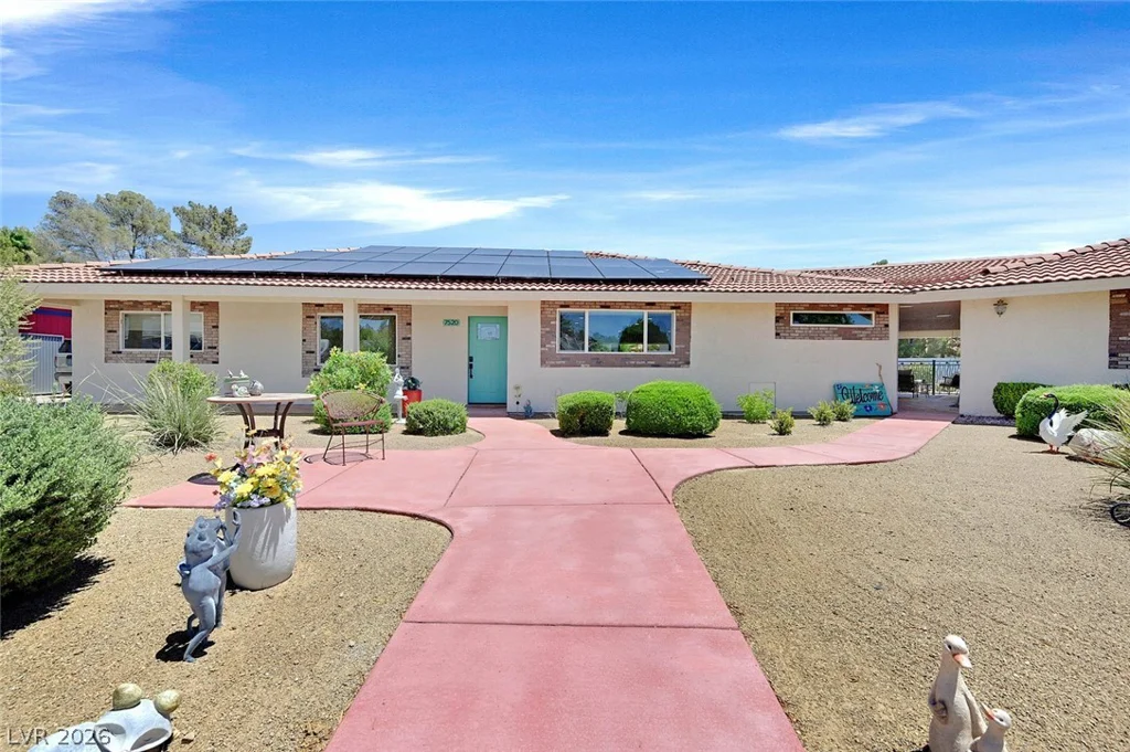 7520 Florine, Las Vegas, NV 89129