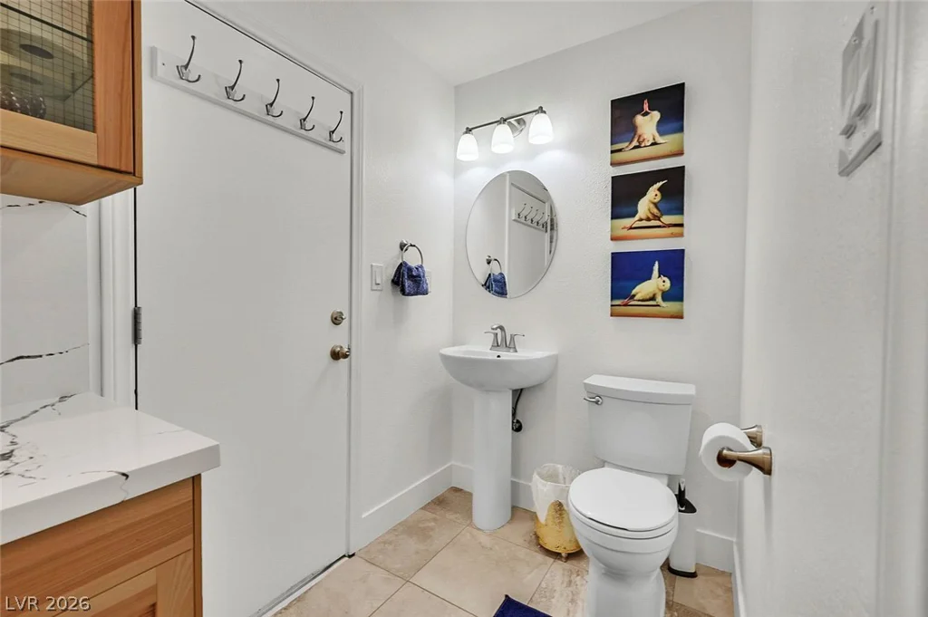 7520 Florine, Las Vegas, NV 89129