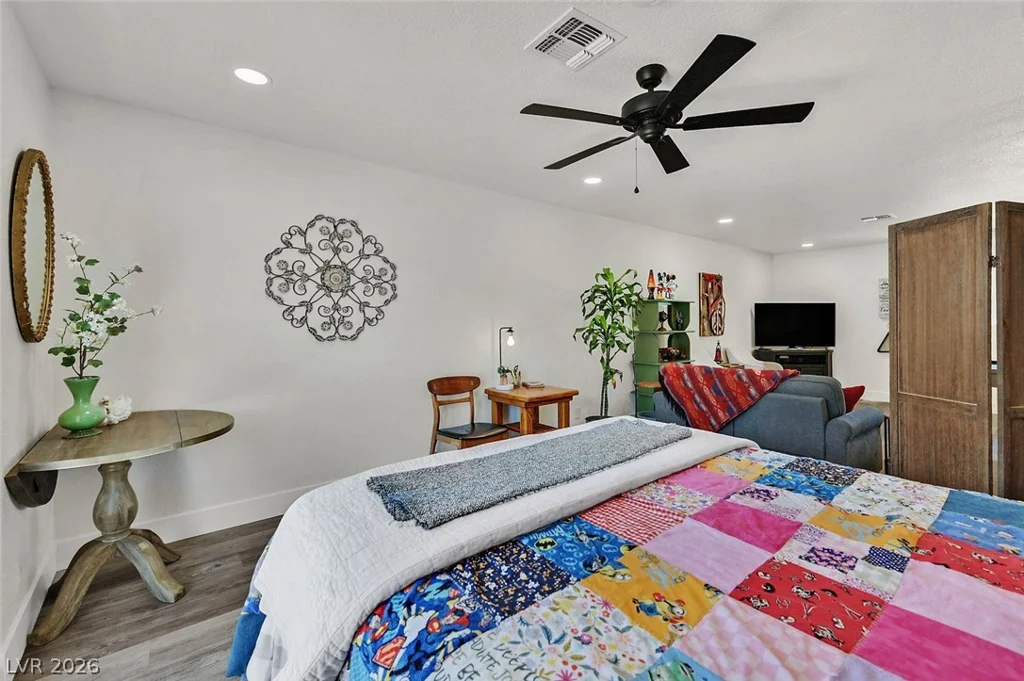 7520 Florine, Las Vegas, NV 89129