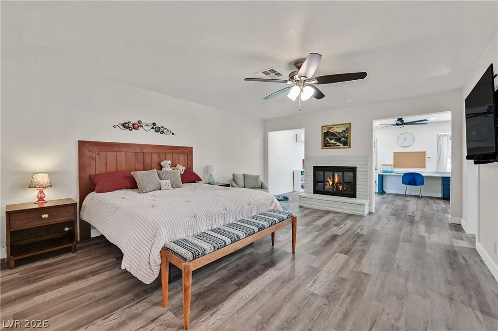 7520 Florine, Las Vegas, NV 89129