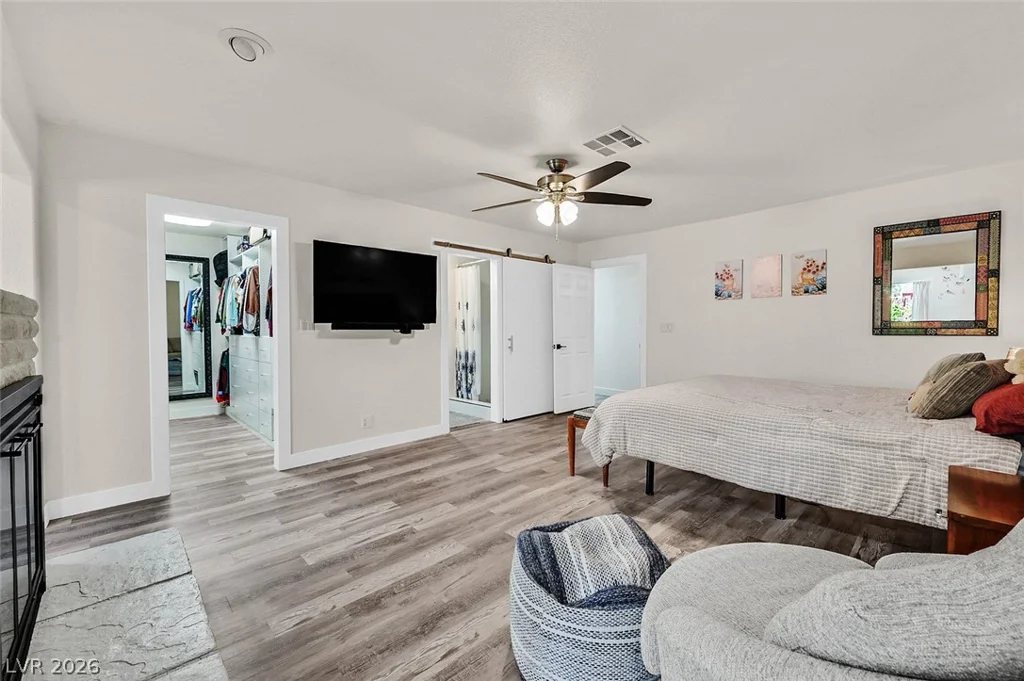 7520 Florine, Las Vegas, NV 89129