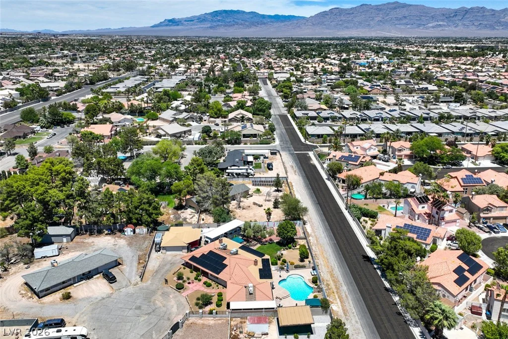 7520 Florine, Las Vegas, NV 89129