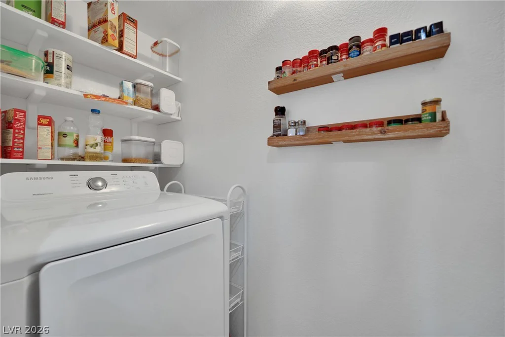 7570 Flamingo, Las Vegas, NV 89147