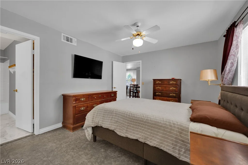 7570 Flamingo, Las Vegas, NV 89147