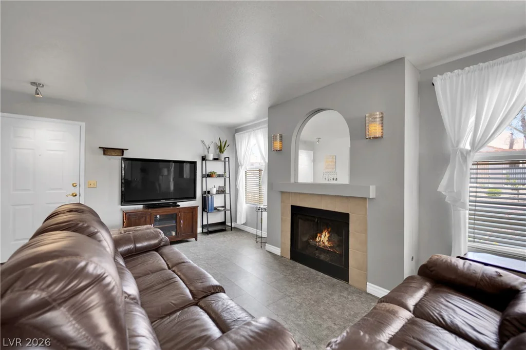 7570 Flamingo, Las Vegas, NV 89147
