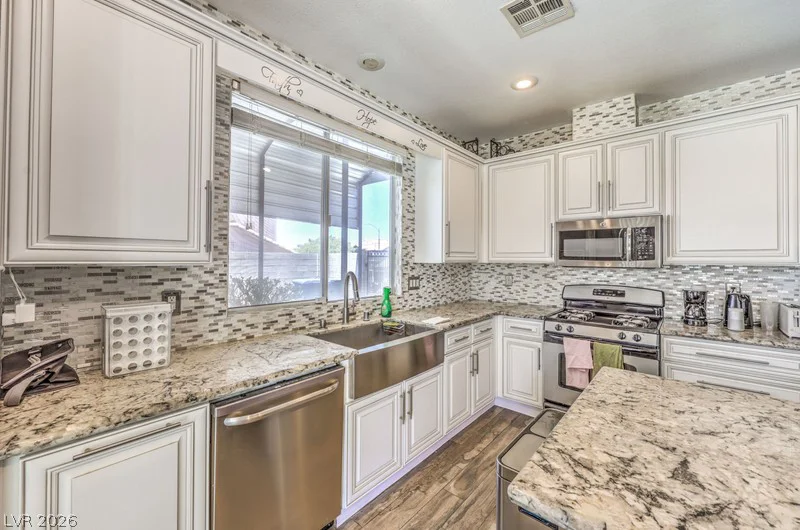 6607 McKinley Summit, Las Vegas, NV 89110
