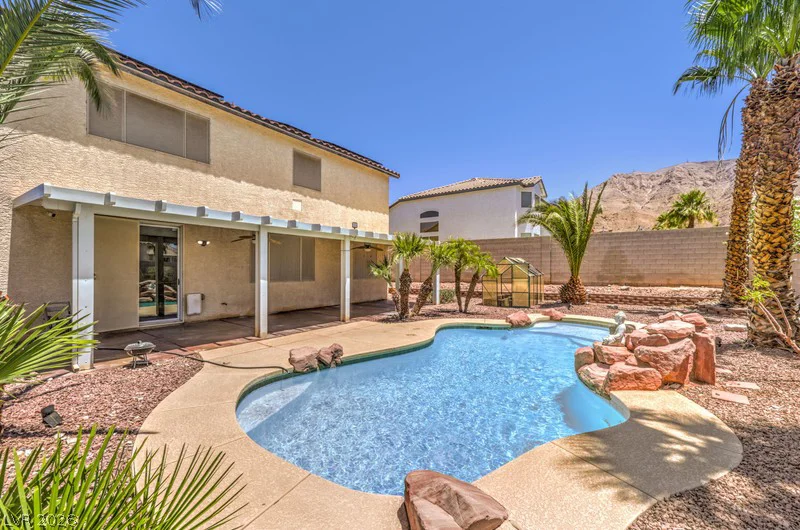 6607 McKinley Summit, Las Vegas, NV 89110