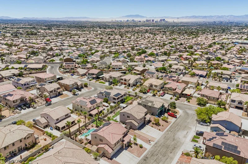 6607 McKinley Summit, Las Vegas, NV 89110