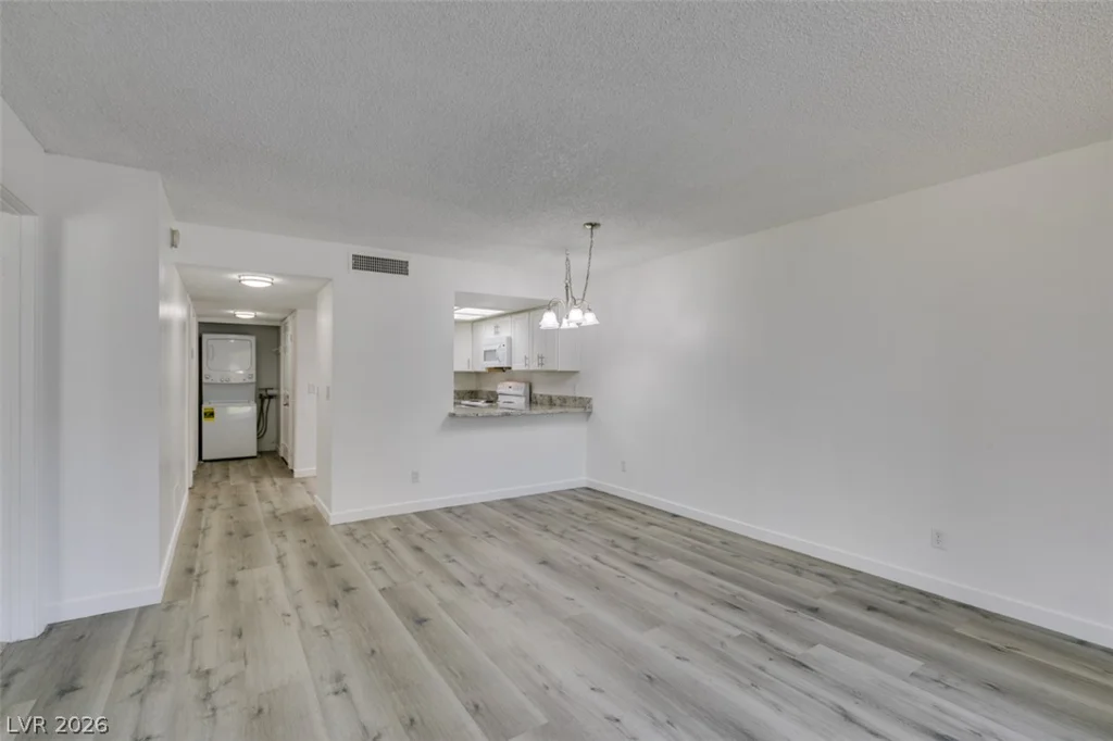 3823 Maryland, Las Vegas, NV 89119