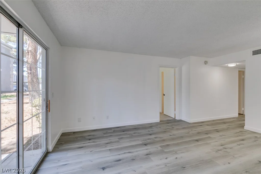 3823 Maryland, Las Vegas, NV 89119