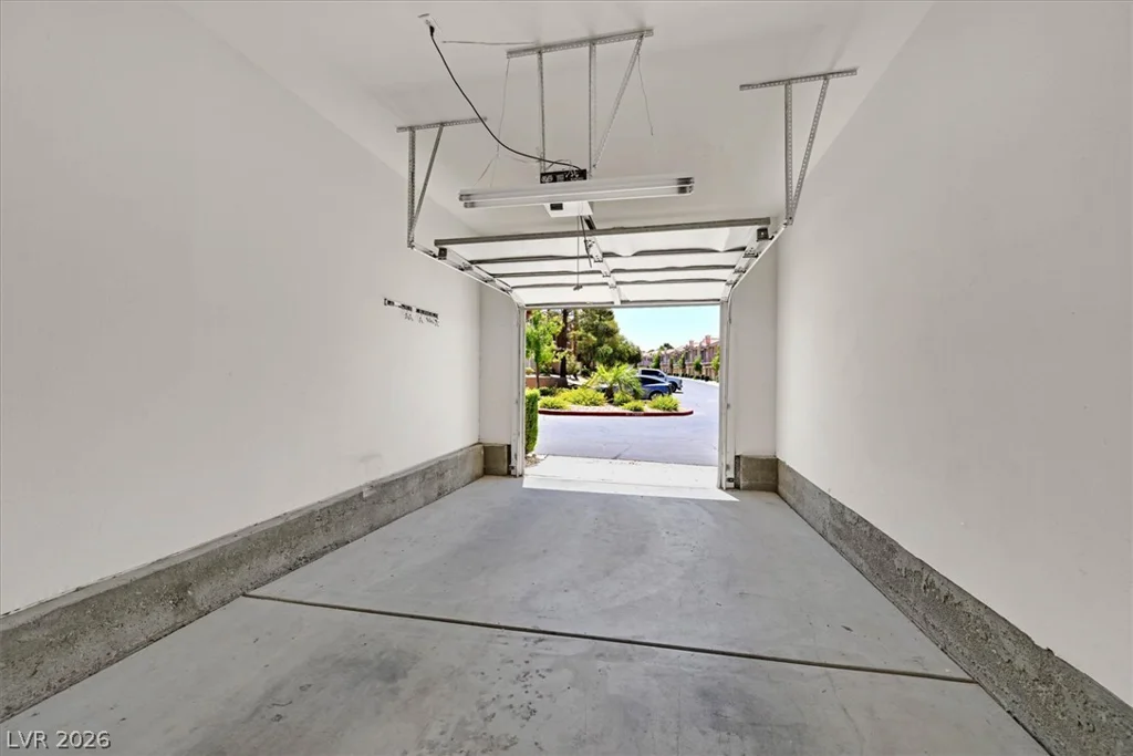 251 Green Valley, Henderson, NV 89012