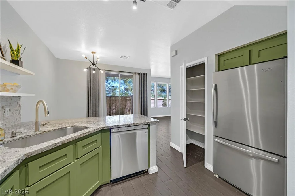 251 Green Valley, Henderson, NV 89012