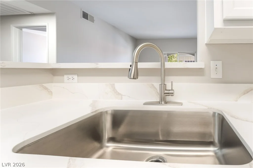 2615 Gary, Las Vegas, NV 89123