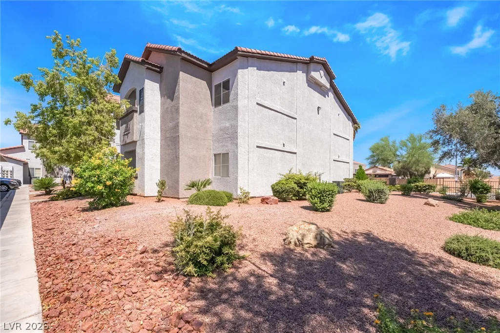 2615 Gary, Las Vegas, NV 89123