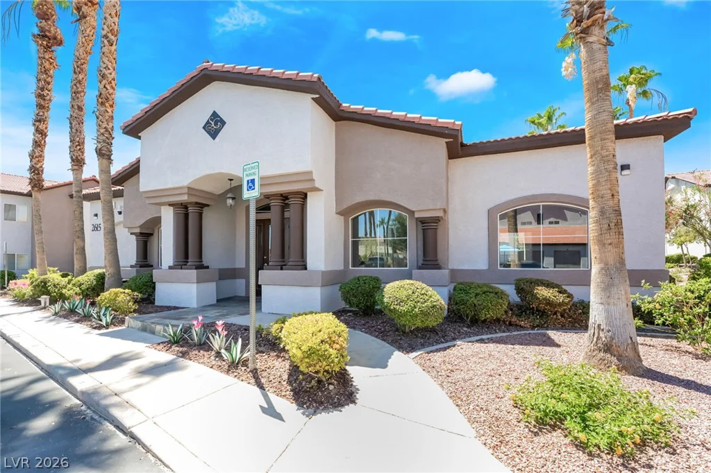2615 Gary, Las Vegas, NV 89123