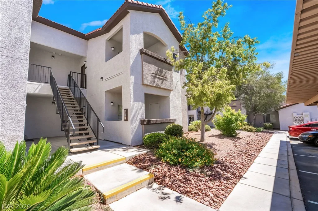 2615 Gary, Las Vegas, NV 89123