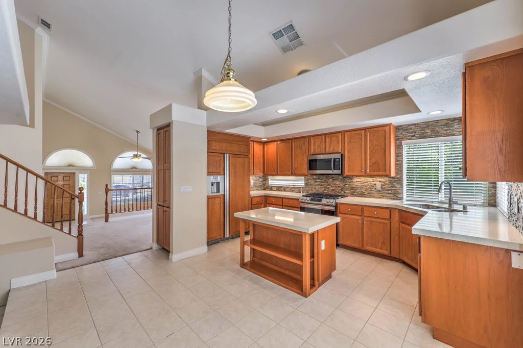 9825 Ocotillo Falls, Las Vegas, NV 89148
