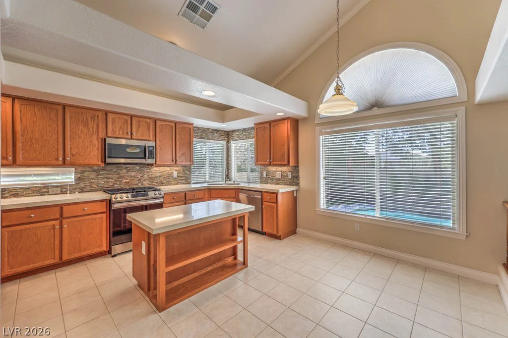 9825 Ocotillo Falls, Las Vegas, NV 89148