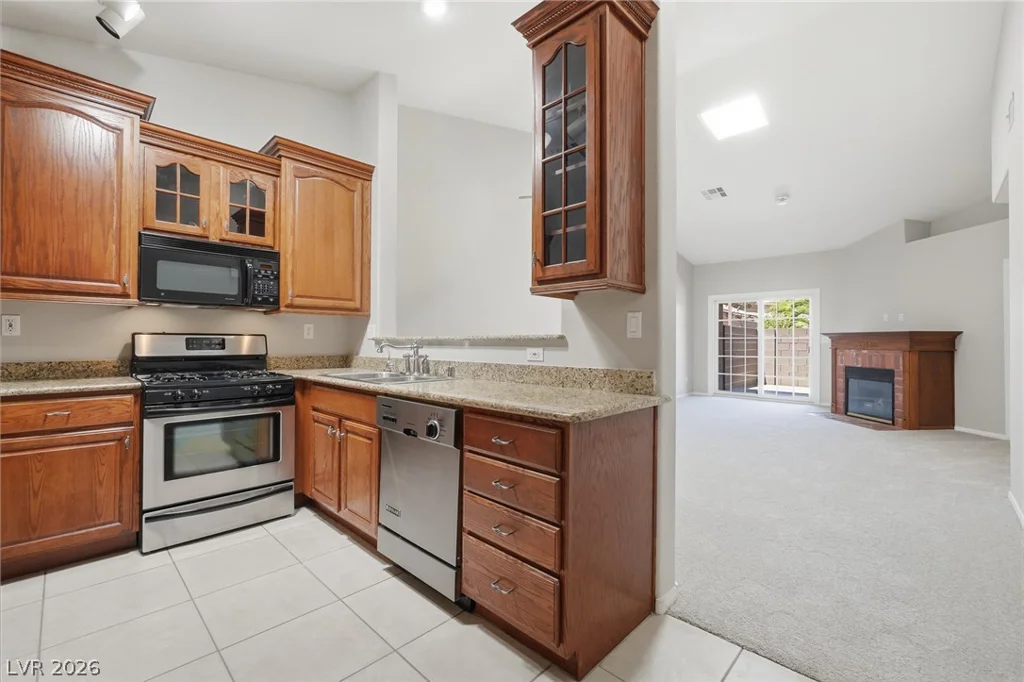 379 Blanca Springs, Henderson, NV 89014