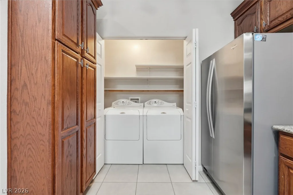 379 Blanca Springs, Henderson, NV 89014