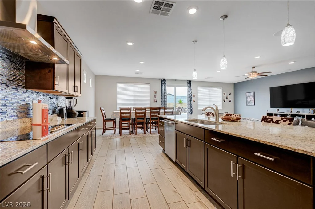1526 Quail Vista, Logandale, NV 89021