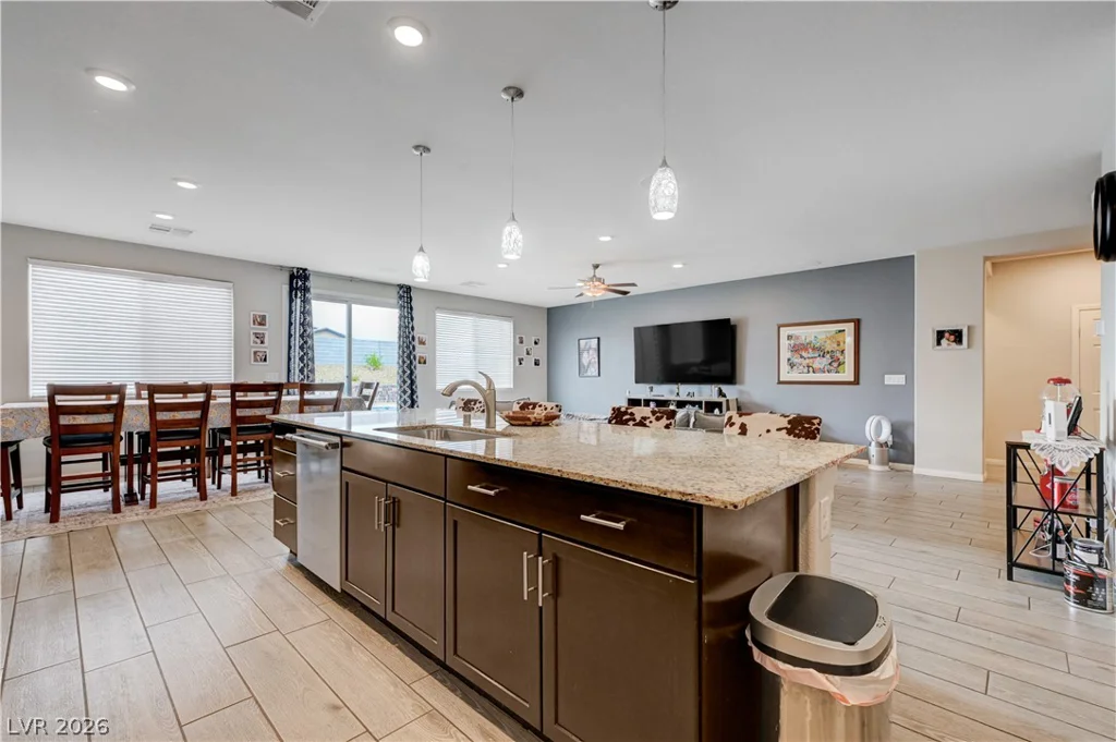 1526 Quail Vista, Logandale, NV 89021