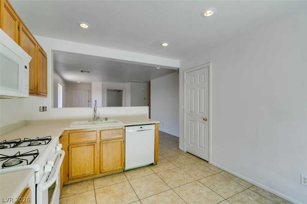 11112 Calder, Las Vegas, NV 89144
