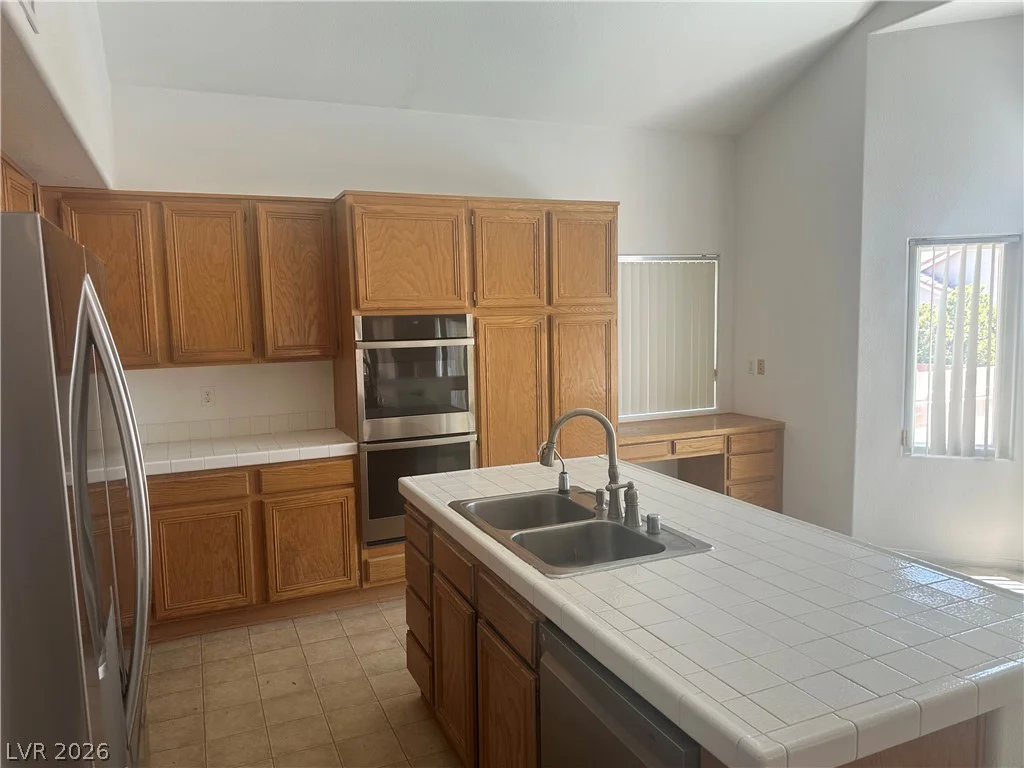 1034 Yellow Marigold, Henderson, NV 89002