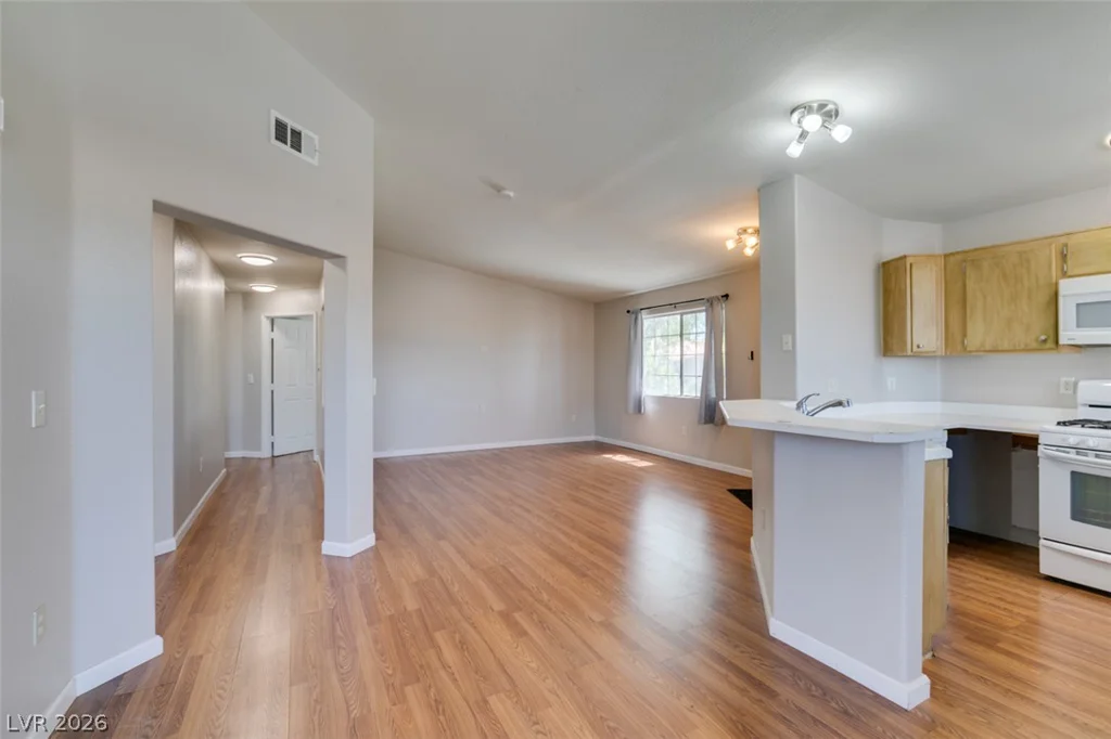 1881 Alexander, North Las Vegas, NV 89032