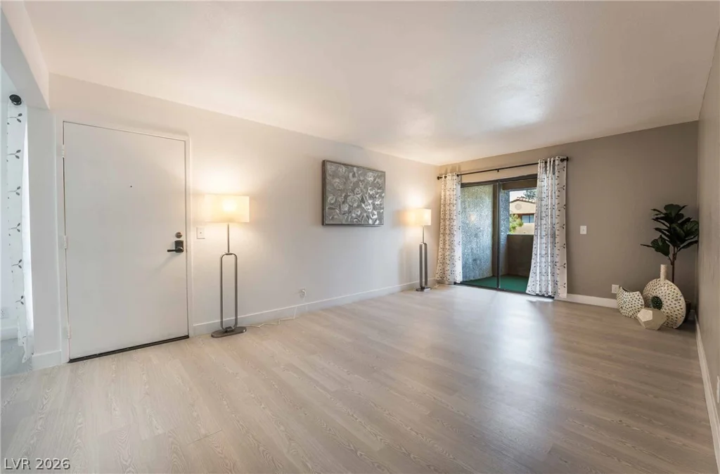 3151 Soaring Gulls, Las Vegas, NV 89128